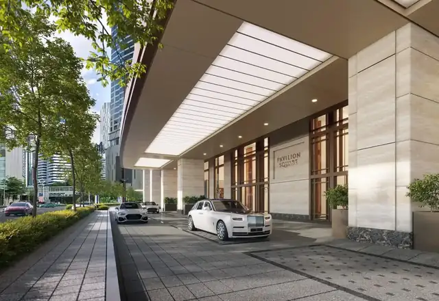 Pavilion Square, Golden Triangle lobby