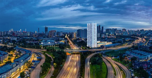 Tuan 2egacy, Jalan Kuching Condo 1